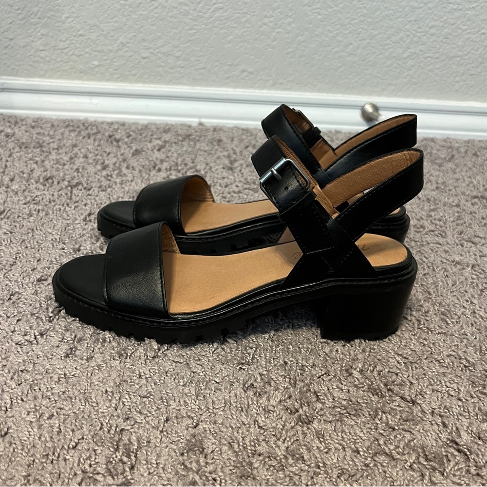 Madewell Black Leather Block Heel Sandals